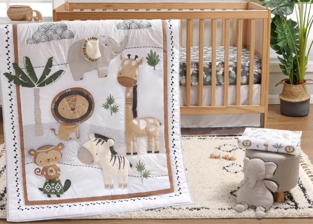 barnes-noble-nook-glowlight-4-ereader-6-touchscreen-32gb-bnrv1100