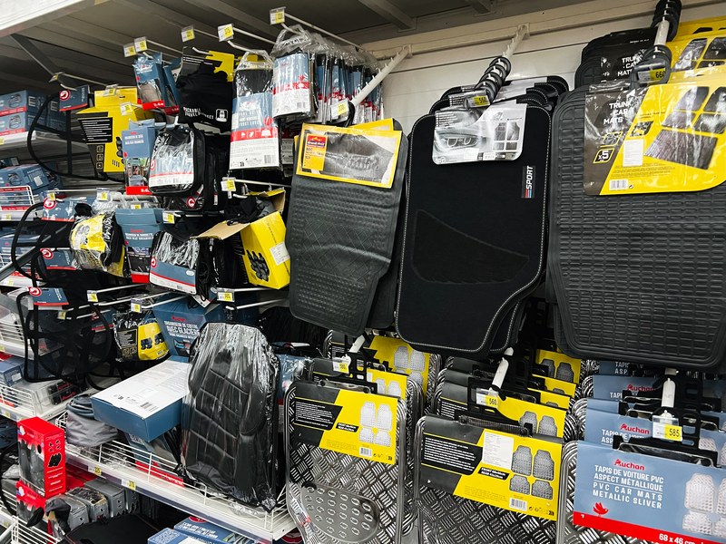 Style & Function: Top Interior Accessories for Cars & Trucks