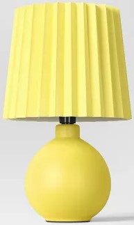 21-monaco-avenue-modern-leather-table-lamp-elegant-designs