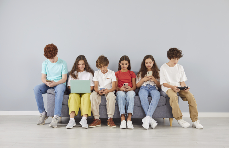 Smart Gadgets That Make School Less Boring