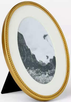 twisted-metal-oval-picture-frame-threshold-designed-with-studio-mcgee