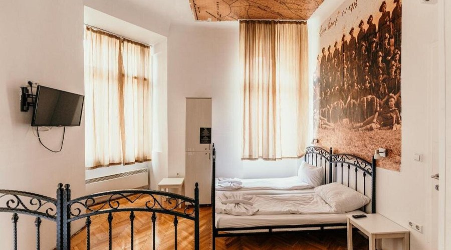 sonos-sub-mini-wireless-subwoofer-black