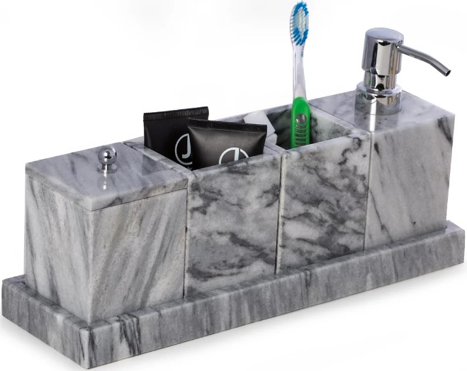 fourth-wing-by-rebecca-yarros-hardcover