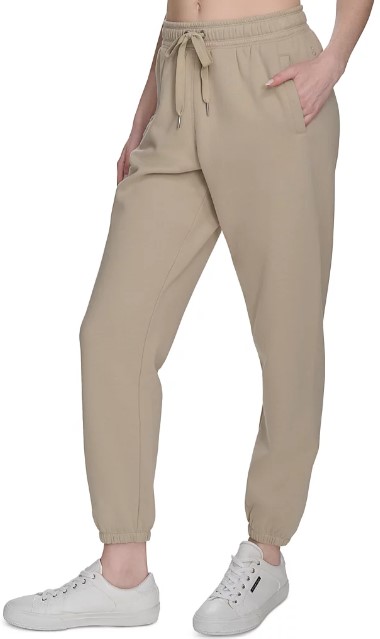 fourth-wing-by-rebecca-yarros-hardcover