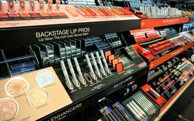 Top 5 Makeup Staples Every Woman Should Own in 2025