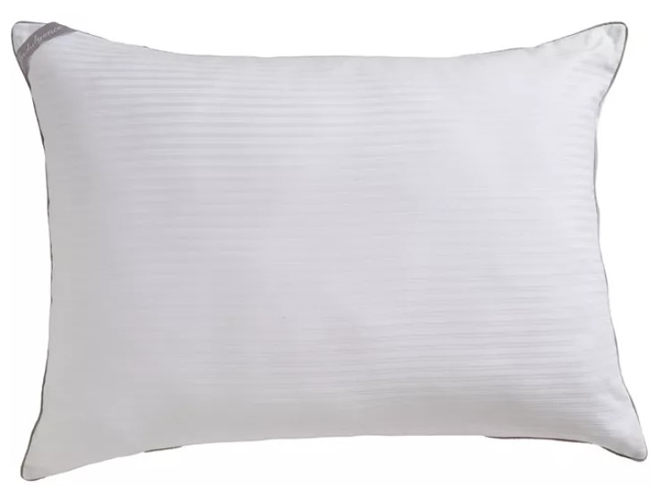 fourth-wing-by-rebecca-yarros-hardcover